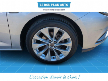 Photo 12 du bon plan OPEL Astra 1.4 Turbo 125ch Start&Stop Elite occasion à 9990 €