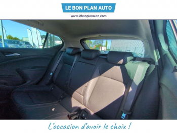 Photo 15 du bon plan OPEL Astra 1.4 Turbo 125ch Start&Stop Elite occasion à 9990 €