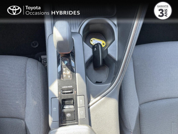 Photo 15 du bon plan TOYOTA C-HR 2.0 Hybride 200ch Design MY25 occasion à 28990 €