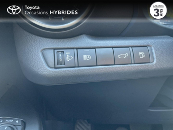 Photo 21 du bon plan TOYOTA C-HR 2.0 Hybride 200ch Design MY25 occasion à 28990 €