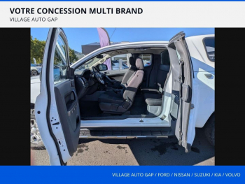 Photo 16 du bon plan FORD Ranger VUL 2.2 TDCi 160ch Super Cab XLT Sport occasion à 22990 €
