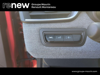 Photo 23 du bon plan RENAULT Clio 1.6 E-Tech 145ch full hybrid Techno occasion à 18490 €