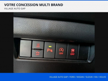 Photo 15 du bon plan SUZUKI Swift 1.2 Dualjet Hybrid 83ch Pack occasion à 16990 €