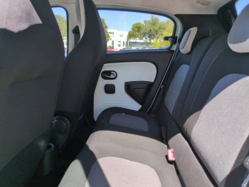 Photo 17 du bon plan RENAULT Twingo 1.0 SCe 70ch Limited Euro6 occasion à 6990 €