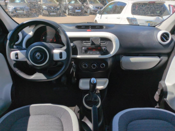 Photo 18 du bon plan RENAULT Twingo 1.0 SCe 70ch Limited Euro6 occasion à 6990 €