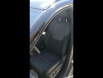 Photo 12 du bon plan TOYOTA RAV4 2.5 Hybride Rechargeable 309ch Graphic AWD-i RC26 occasion à 55500 €