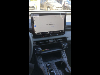 Photo 21 du bon plan TOYOTA RAV4 2.5 Hybride Rechargeable 309ch Graphic AWD-i RC26 occasion à 55500 €