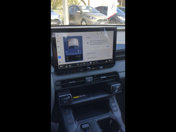 Photo 22 du bon plan TOYOTA RAV4 2.5 Hybride Rechargeable 309ch Graphic AWD-i RC26 occasion à 55500 €