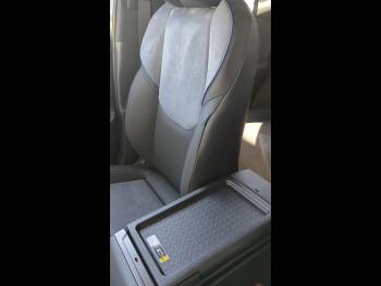 Photo 38 du bon plan TOYOTA RAV4 2.5 Hybride Rechargeable 309ch Graphic AWD-i RC26 occasion à 55500 €