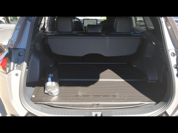 Photo 39 du bon plan TOYOTA RAV4 2.5 Hybride Rechargeable 309ch Graphic AWD-i RC26 occasion à 55500 €