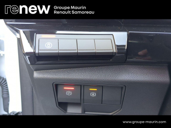 Photo 23 du bon plan RENAULT Austral 1.2 E-Tech full hybrid 200ch Techno - 25 occasion à 32900 €
