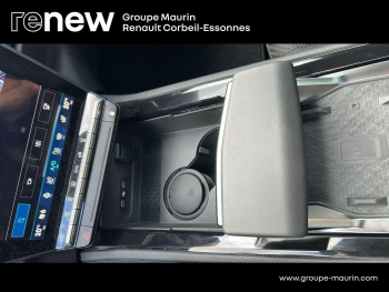 Photo 25 du bon plan RENAULT Austral 1.2 E-Tech full hybrid 200ch esprit Alpine - 25 occasion à 37999 €
