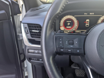 Photo 18 du bon plan NISSAN Qashqai 1.3 Mild Hybrid 140ch Tekna occasion à 20490 €