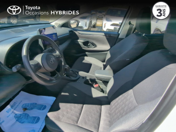 Photo 11 du bon plan TOYOTA Yaris 116h Design 5p MY25 occasion à 21490 €