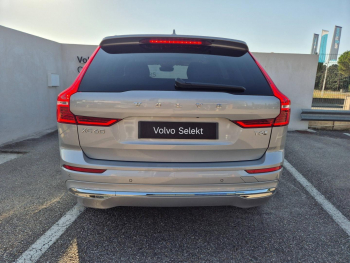 Photo 13 du bon plan VOLVO XC60 T6 Hybride Rechargeable 253 + 145ch Ultra Style Chrome Geartronic 8 AWD occasion à 49900 €