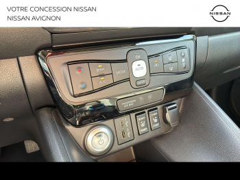 Photo 17 du bon plan NISSAN Leaf 150ch 40kWh Tekna 22 occasion à 16499 €