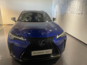 Photo 2 du bon plan LEXUS UX 250h 4WD F SPORT Executive MY19 occasion à 24990 €