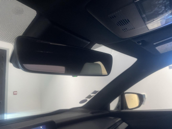 Photo 22 du bon plan LEXUS UX 250h 4WD F SPORT Executive MY19 occasion à 24990 €