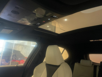 Photo 23 du bon plan LEXUS UX 250h 4WD F SPORT Executive MY19 occasion à 24990 €