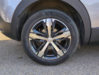 Photo 11 du bon plan PEUGEOT 3008 1.2 PureTech 130ch E6.c Crossway S&S EAT8 occasion à 11900 €