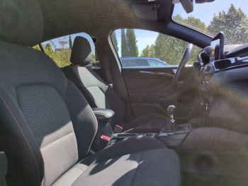Photo 14 du bon plan FORD Focus 1.0 EcoBoost 125ch ST-Line occasion à 10900 €