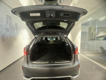 Photo 11 du bon plan LEXUS RX 450hL 4WD Luxe Pack Techno occasion à 33990 €