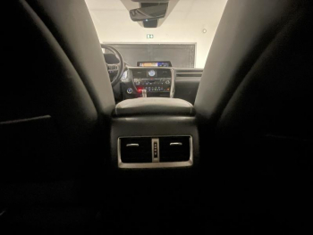 Photo 16 du bon plan LEXUS RX 450hL 4WD Luxe Pack Techno occasion à 33990 €