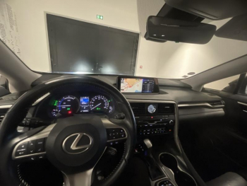 Photo 26 du bon plan LEXUS RX 450hL 4WD Luxe Pack Techno occasion à 33990 €