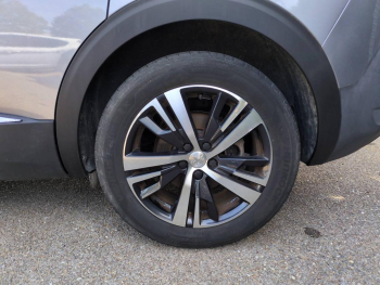 Photo 12 du bon plan PEUGEOT 5008 1.5 BlueHDi 130ch E6.c GT Line S&S 7cv occasion à 15980 €
