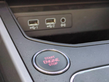 Photo 26 du bon plan SEAT Arona 1.0 EcoTSI 115ch Start/Stop FR DSG Euro6d-T occasion à 15990 €