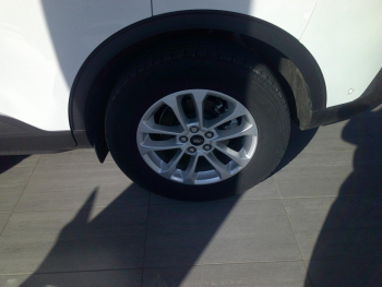 Photo 24 du bon plan FORD Kuga 2.5 Duratec 180ch Hybrid FlexiFuel Titanium Powershift occasion à 28900 €