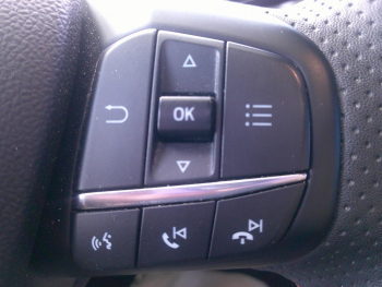 Photo 17 du bon plan FORD Kuga 2.5 Duratec 190ch FHEV E85 ST-Line X BVA occasion à 26900 €
