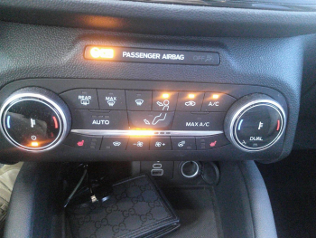 Photo 18 du bon plan FORD Kuga 2.5 Duratec 190ch FHEV E85 ST-Line X BVA occasion à 26900 €