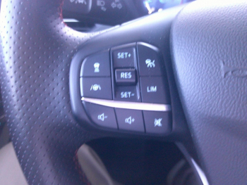 Photo 16 du bon plan FORD Focus SW 1.5 EcoBlue 115ch ST-Line X BVA8 occasion à 15900 €