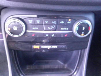 Photo 12 du bon plan FORD Puma 1.5 EcoBoost 200ch ST occasion à 21900 €
