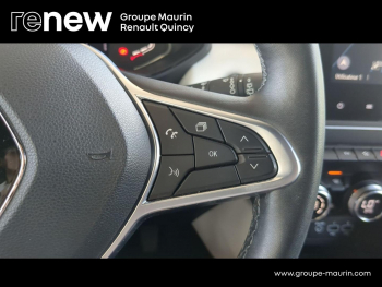 Photo 17 du bon plan RENAULT Clio 1.6 E-Tech hybride 140ch Intens -21N occasion à 15890 €