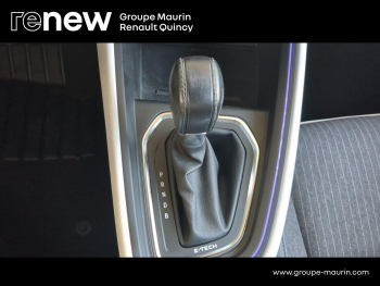 Photo 21 du bon plan RENAULT Clio 1.6 E-Tech hybride 140ch Intens -21N occasion à 15890 €