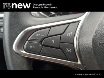 Photo 20 du bon plan RENAULT Captur 1.3 TCe 140ch Intens EDC occasion à 17490 €