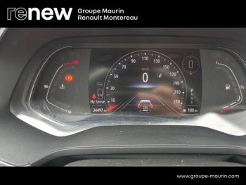 Photo 21 du bon plan RENAULT Captur 1.3 TCe 140ch Intens EDC occasion à 17490 €