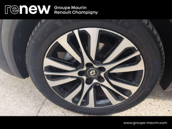 Photo 16 du bon plan RENAULT Captur 1.6 E-Tech hybride rechargeable 160ch Initiale Paris -21 occasion à 15999 €