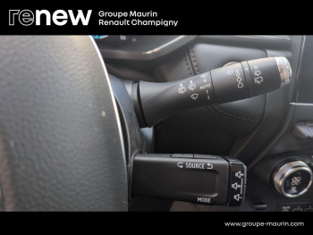 Photo 23 du bon plan RENAULT Captur 1.6 E-Tech hybride rechargeable 160ch Initiale Paris -21 occasion à 15999 €