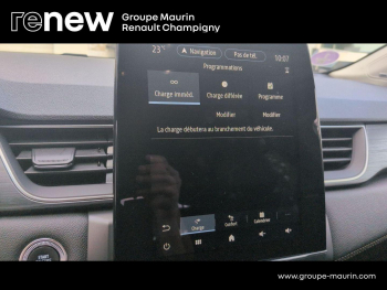 Photo 32 du bon plan RENAULT Captur 1.6 E-Tech hybride rechargeable 160ch Initiale Paris -21 occasion à 15999 €