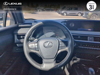 Photo 6 du bon plan LEXUS UX 300e Luxe occasion à 21990 €