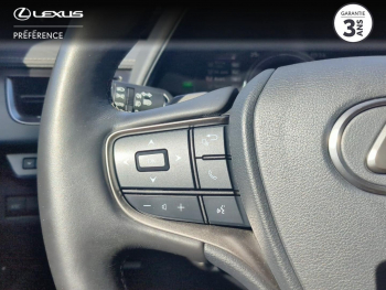 Photo 10 du bon plan LEXUS UX 300e Luxe occasion à 21990 €