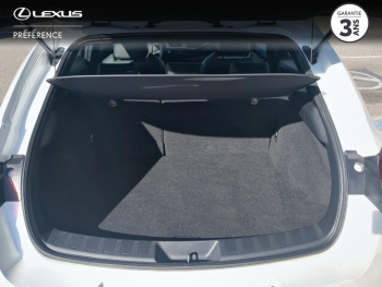 Photo 15 du bon plan LEXUS UX 300e Luxe occasion à 21990 €