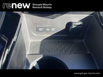 Photo 31 du bon plan RENAULT Austral 1.2 E-Tech full hybrid 200ch Techno occasion à 27990 €