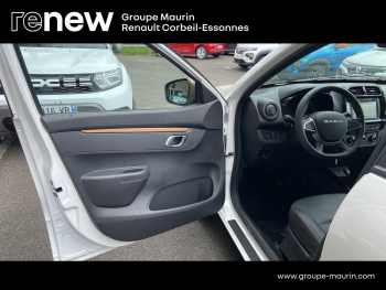 Photo 22 du bon plan DACIA Spring 65ch Extreme occasion à 9999 €