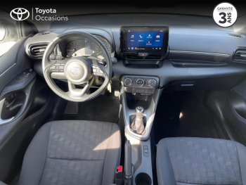 Photo 8 du bon plan TOYOTA Yaris 120 VVT-i Dynamic Business 5p MC24 occasion à 16990 €