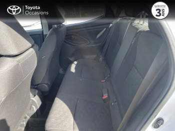 Photo 12 du bon plan TOYOTA Yaris 120 VVT-i Dynamic Business 5p MC24 occasion à 16990 €