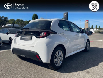 Photo 18 du bon plan TOYOTA Yaris 120 VVT-i Dynamic Business 5p MC24 occasion à 16990 €